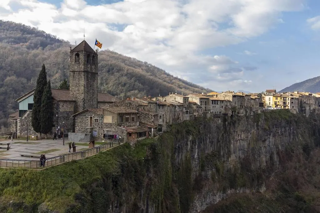 Can Mosqueroles Casa En Castellfollit De La Roca Girona Spain